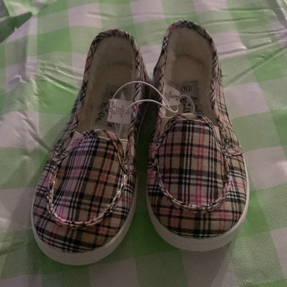Bumble + birdie little girls shoes